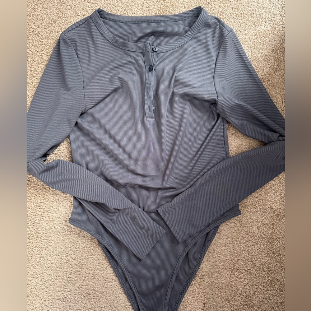 SHEIN, large, charcoal gray